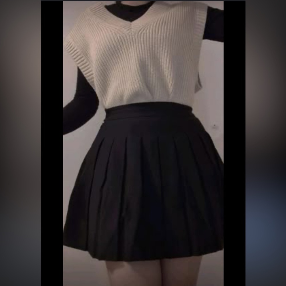 Black Pleated A-Line Skirt for Work